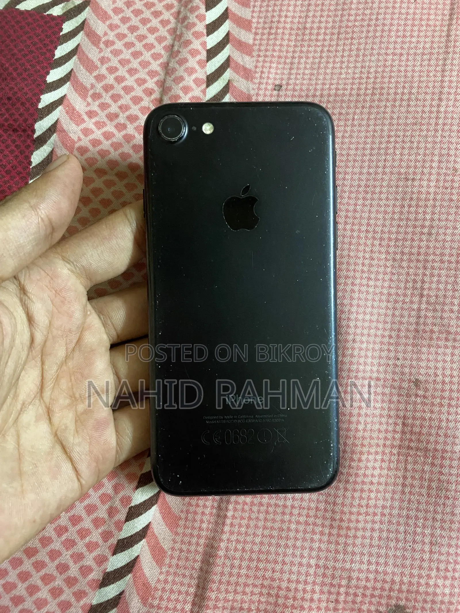 Apple iPhone 7 32 GB Black