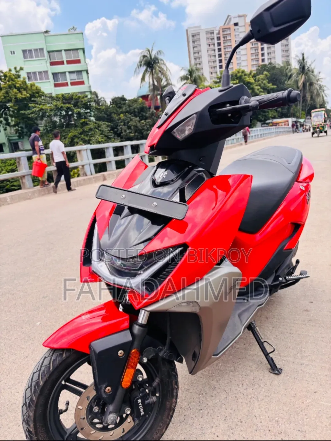 নিউ হিরো জুম ১১০ এক্সটেক ২০২৫ রেড