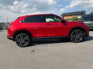 Honda Vezel 2021 Red