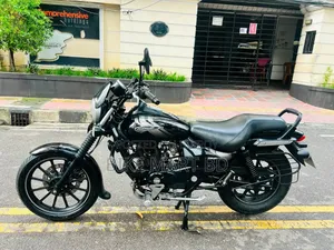 Bajaj Avenger 160 Street 2022 Black