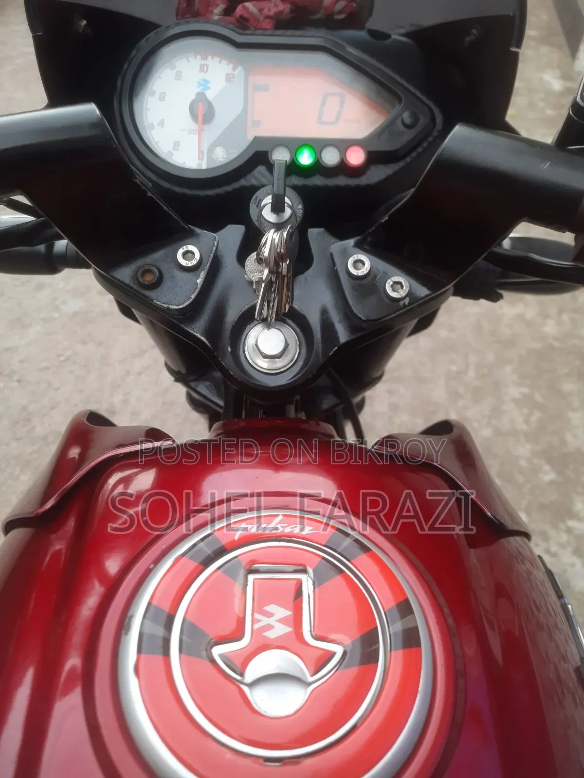 Bajaj Pulsar 150 2018 Red