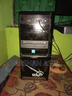 Desktop Computer Samsung 4GB Intel Core I3 SSD 256GB