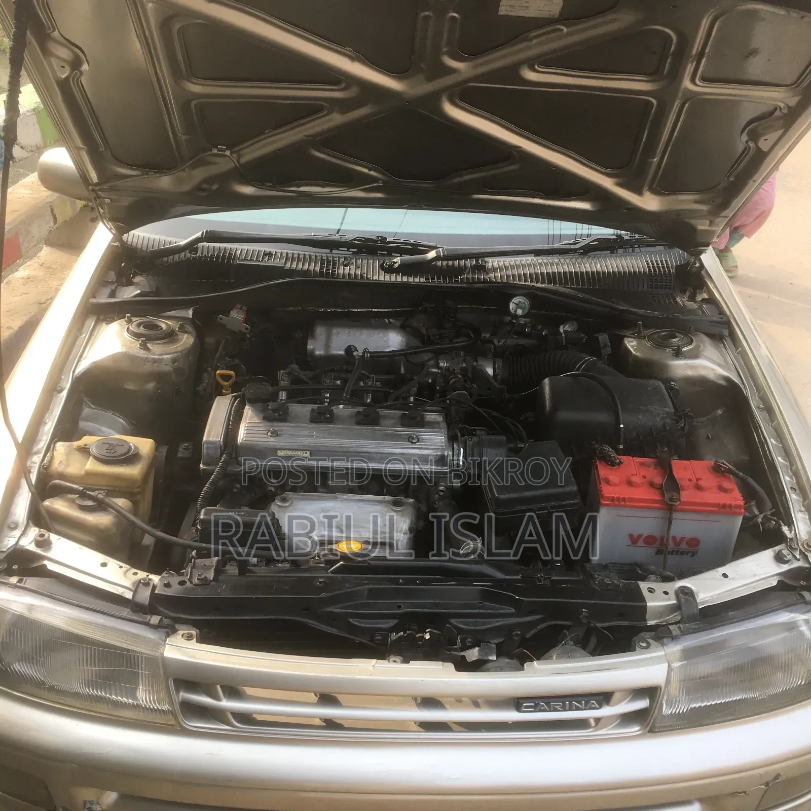 Toyota Carina 1995 Gold