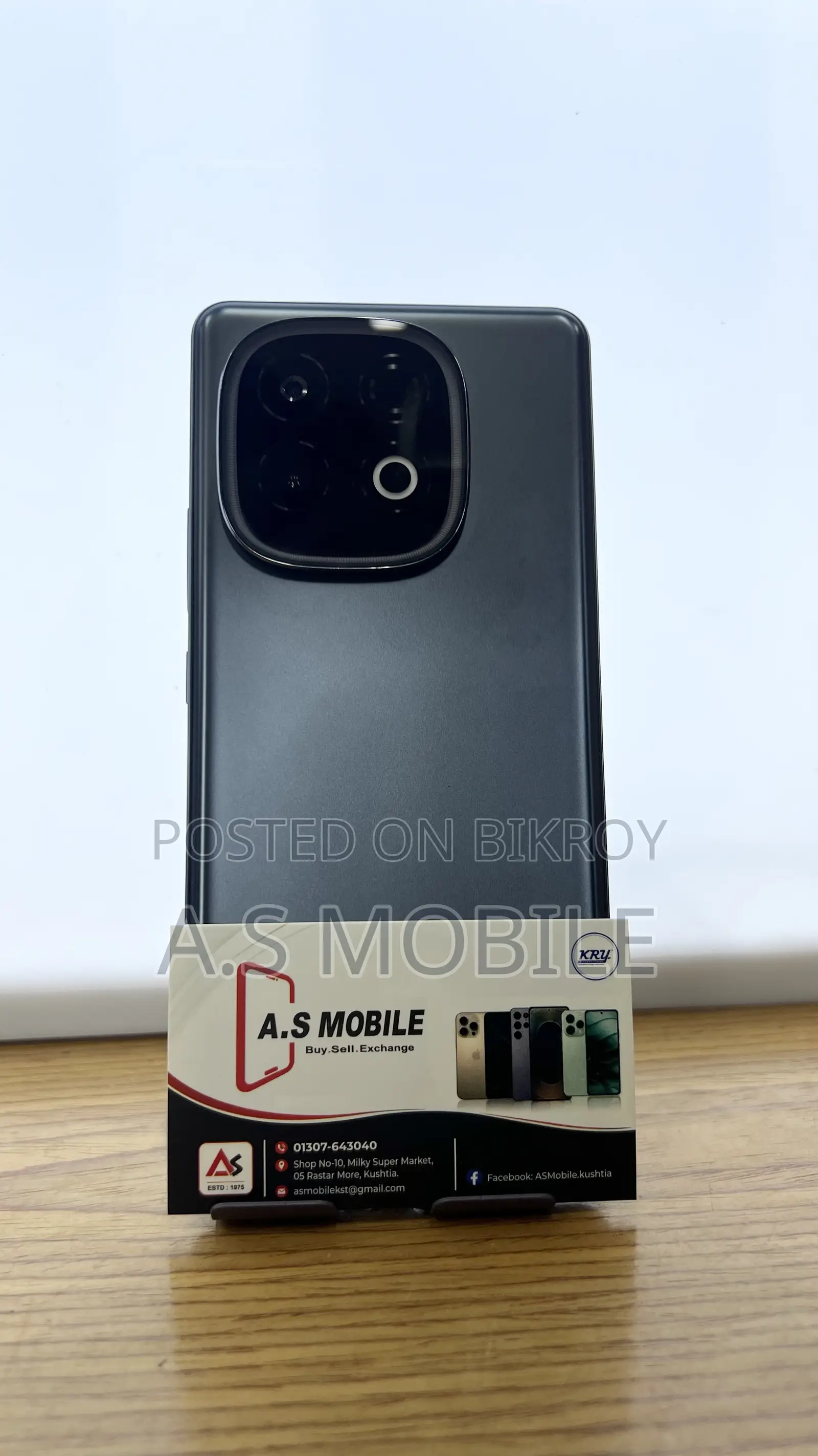 iQOO 256 GB Black