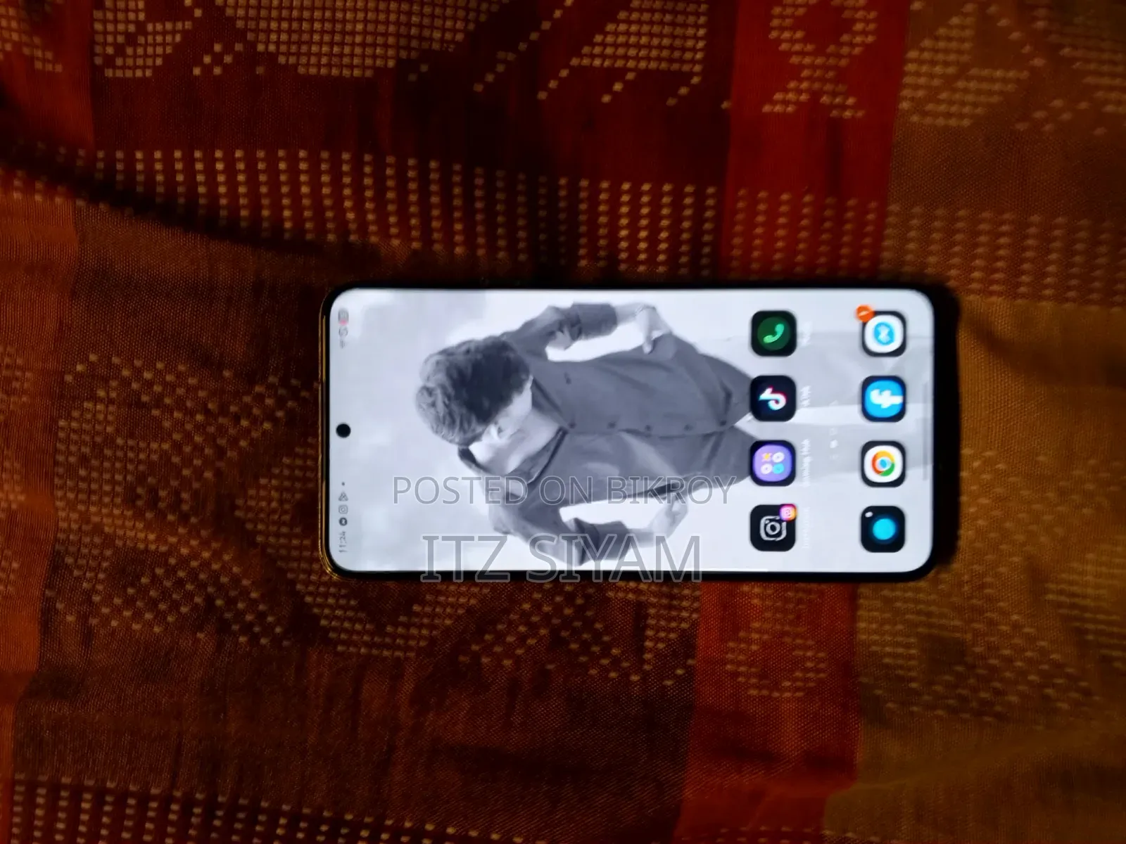 স্যামসাং গ্যালাক্সি এস২২ ৫জি ১২৮ জিবি ব্ল্যাক