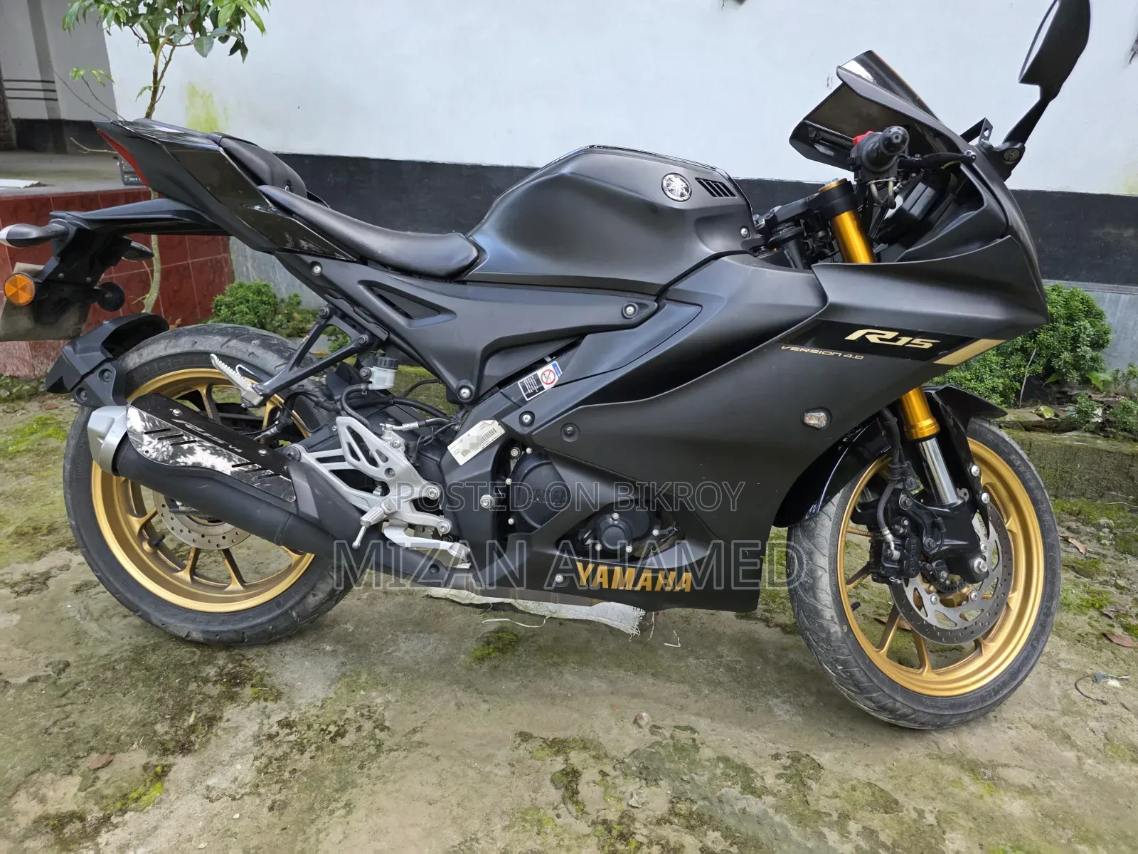 Yamaha 2024 Black