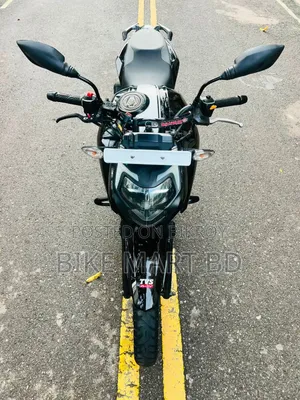 টিভিএস অ্যাপাচি আরটিআর ১৬০ ৪ভি ২০২১ কালো