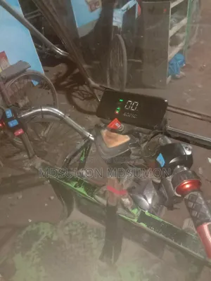 মোটরসাইকেল ২০২৫ নীল
