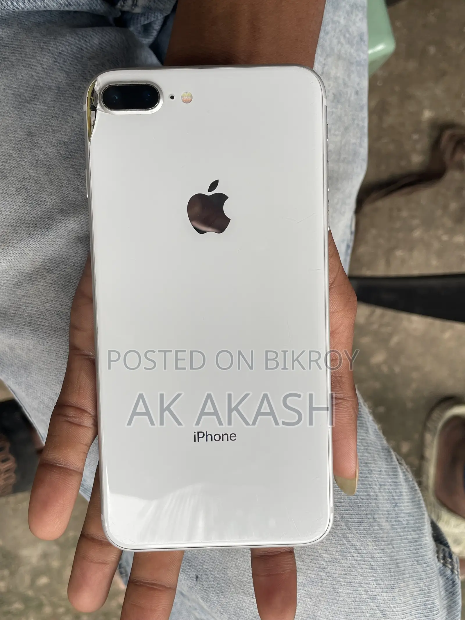 Apple iPhone 8 Plus 64 GB White
