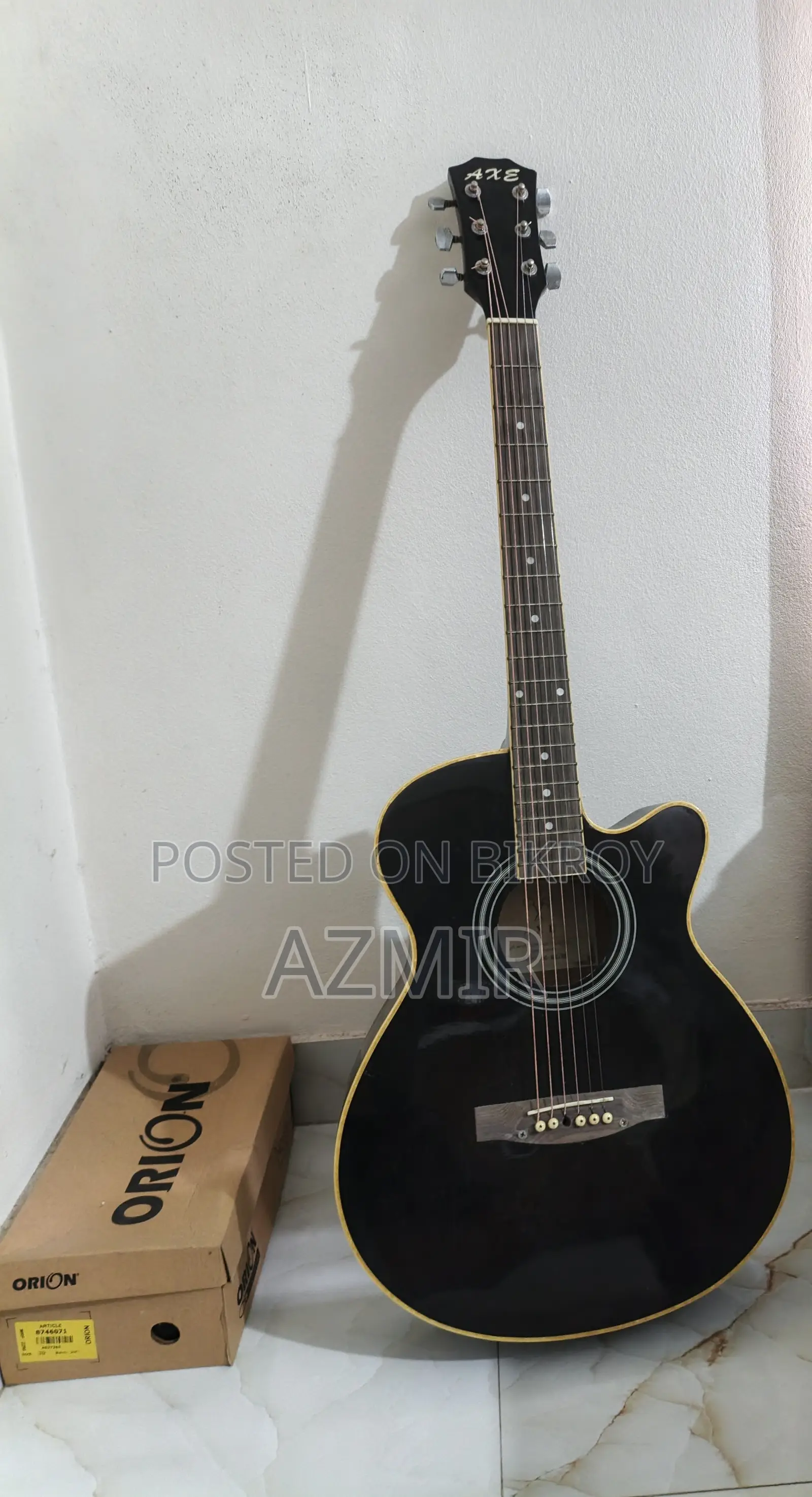 Axe Guitar