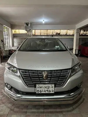Toyota Premio 1.5 FWD 2016 Silver