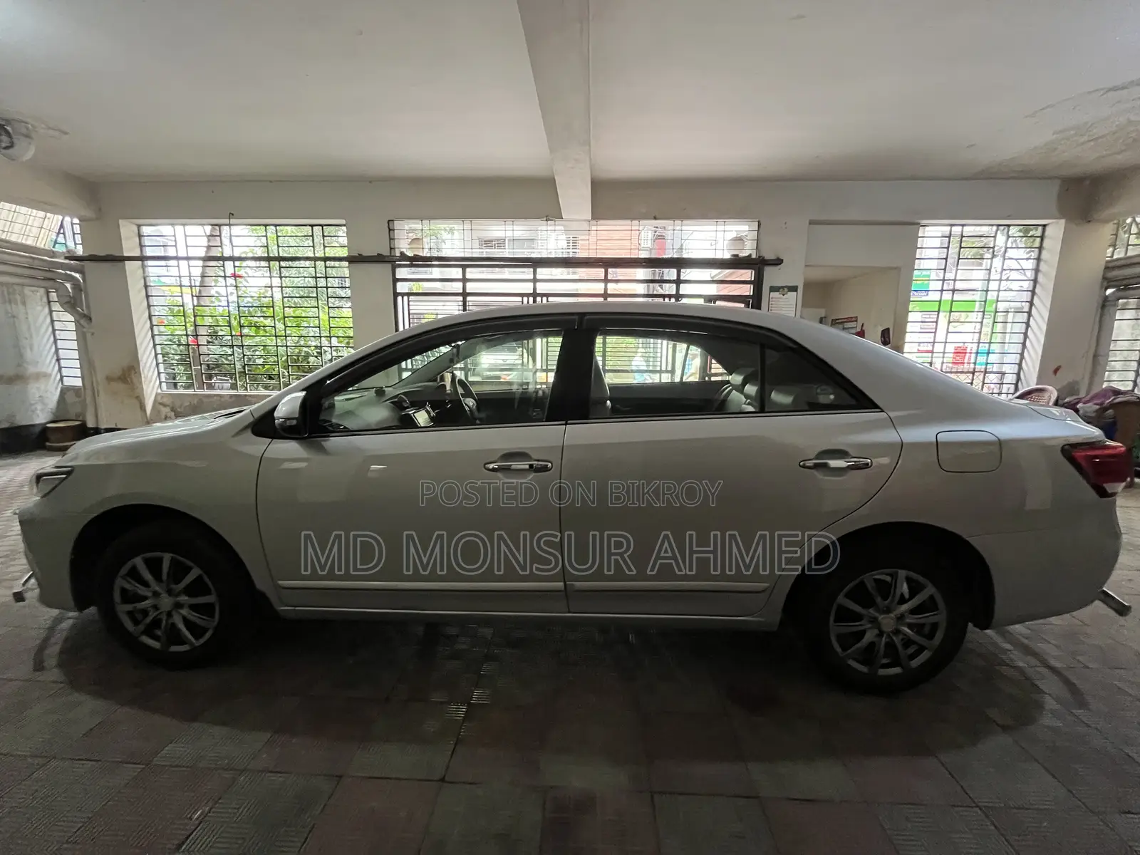 Toyota Premio 1.5 Front Wheel Drive 2016 Silver