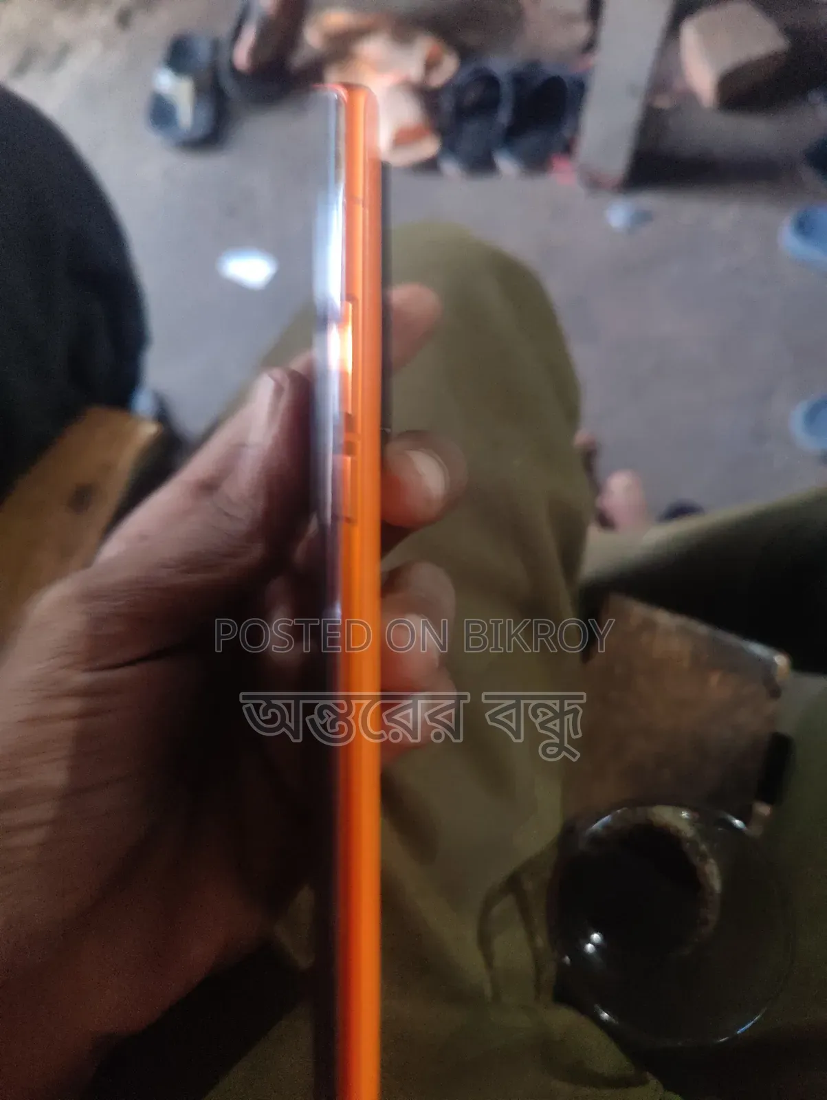 Vivo V70 512 GB Orange