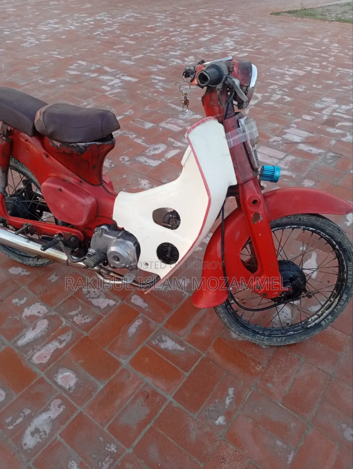 Honda CB 1980 Red