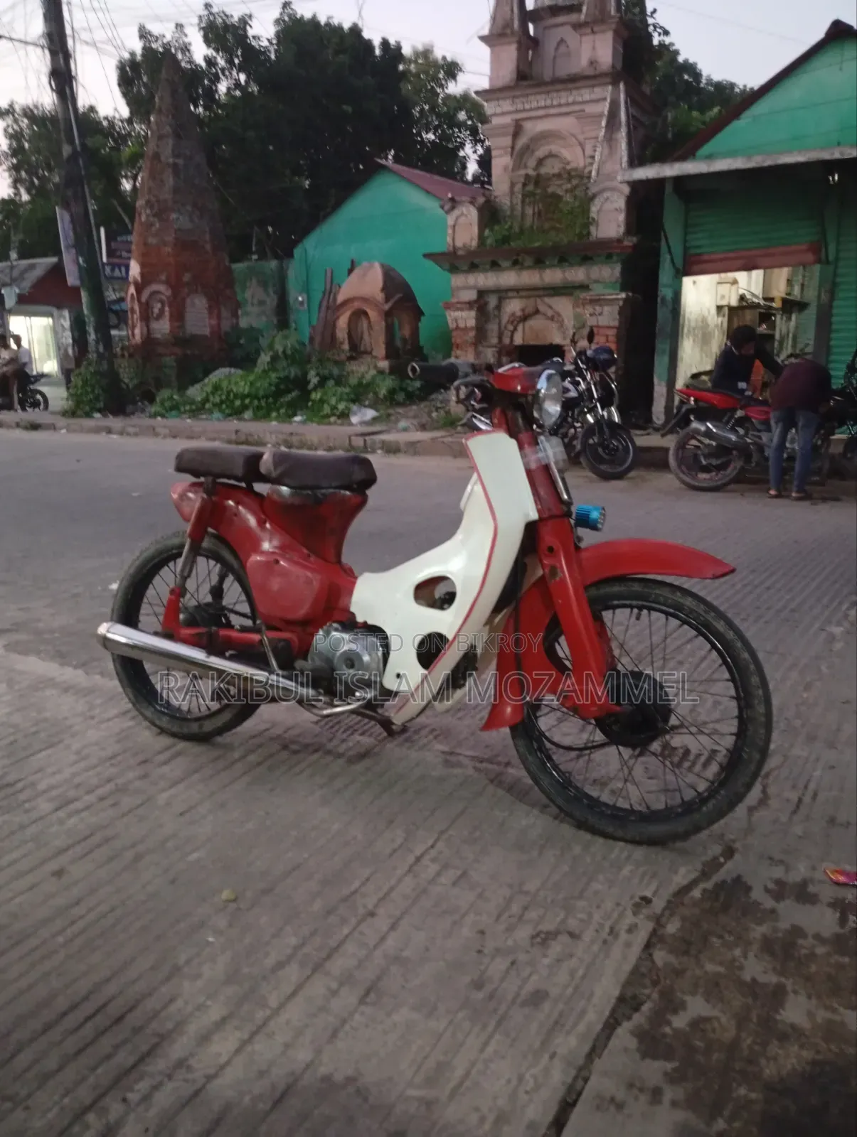 Honda CB 1980 Red