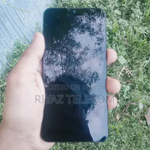 Vivo Y90 32 GB Black
