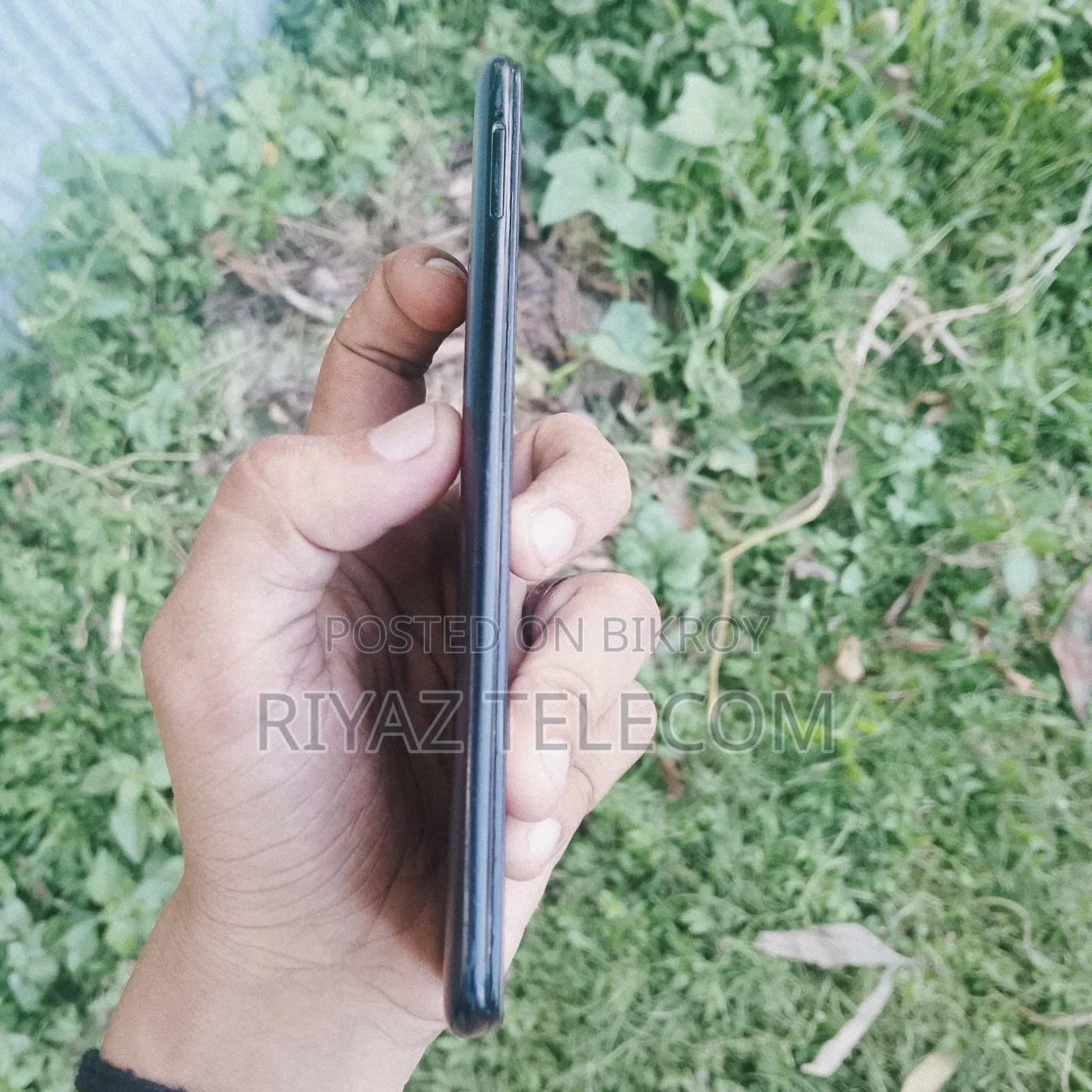 Vivo Y90 32 GB Black