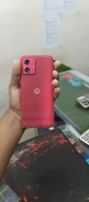 Motorola Moto G64 256 GB Red