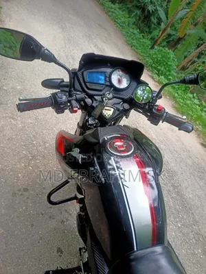 TVS Apache RTR 160 2V 2021 Black