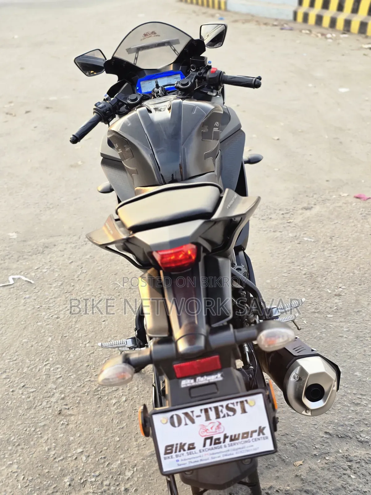 Yamaha R15 V3 2025 Black
