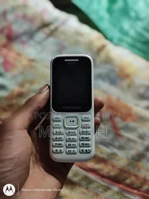 Samsung G810 White