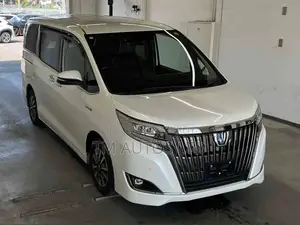 Toyota Esquire 1.8 Front Wheel Drive Hybrid (7 seater) 2020 White