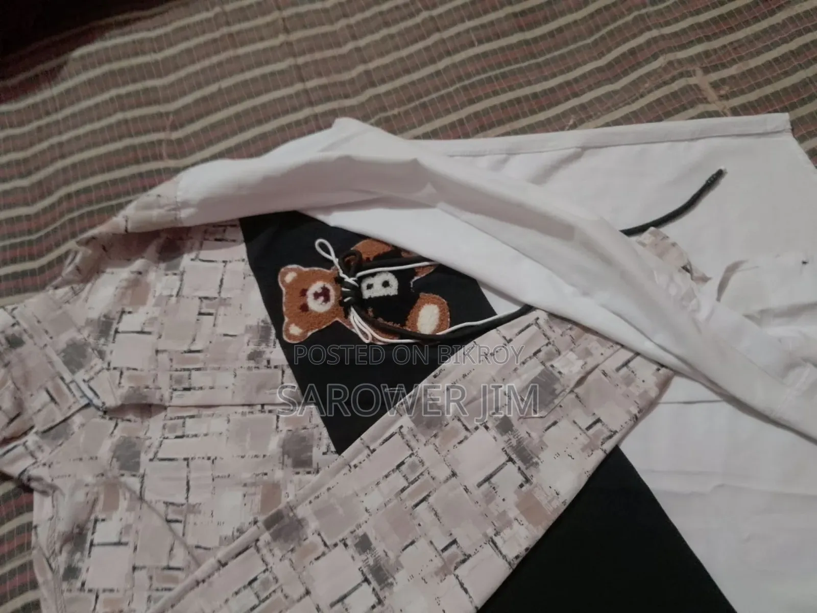 ১টি টেডি শার্ট বিক্রি হবে