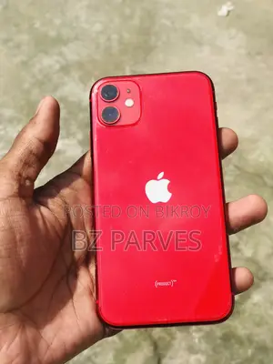 New Apple iPhone 11 128 GB Red