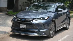 Toyota Harrier Hybrid Z 2020 Blue