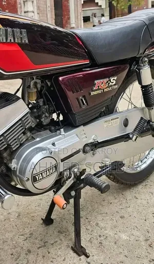 Yamaha 2004 Black