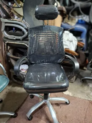 Headrest Chair