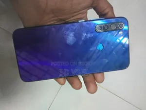 রিয়েলমি ৬৪ জিবি ব্লু