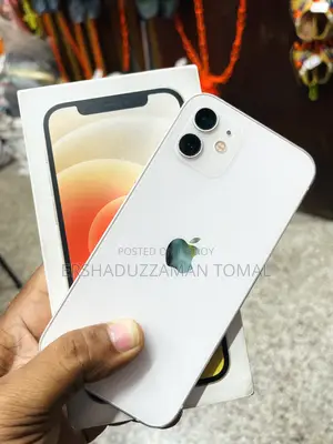 অ্যাপল আইফোন ১২ ৬৪ জিবি সাদা