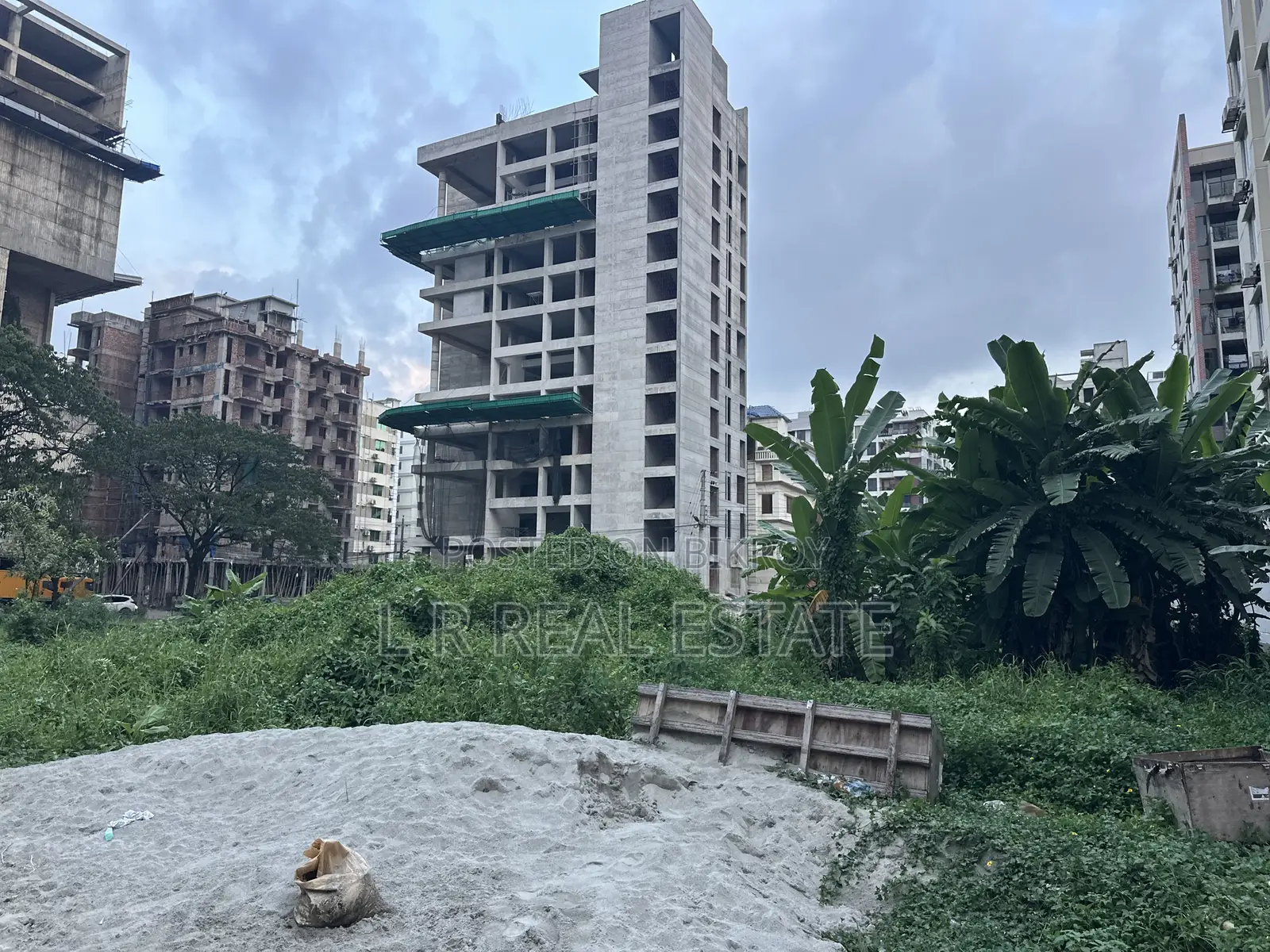 Block-I, 5-Katha, South-Face, Near Paypan School, Bashundhara R/A
