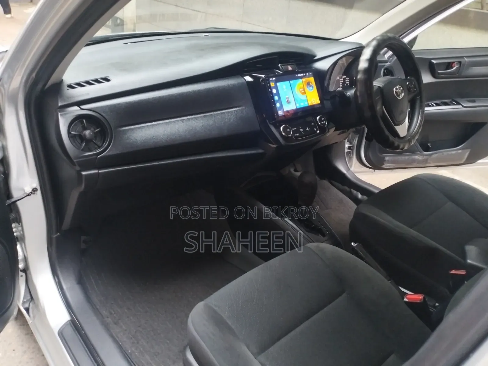 Toyota Axio 2018 Silver
