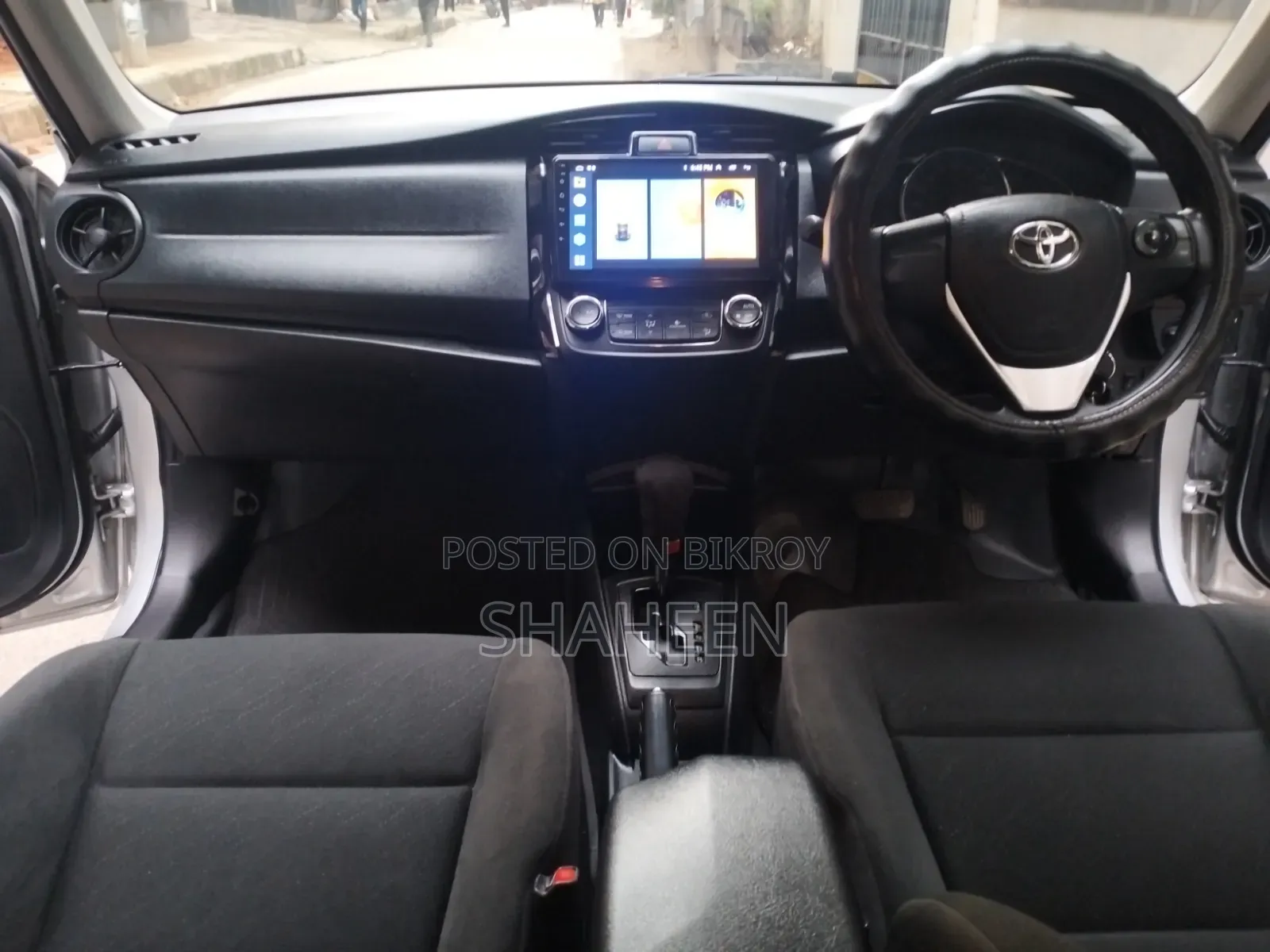 Toyota Axio 2018 Silver