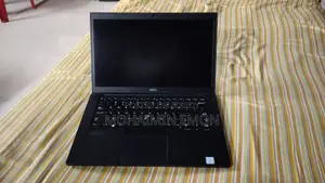 Laptop Dell Latitude 7490 8GB Intel Core I5 HDD 256GB