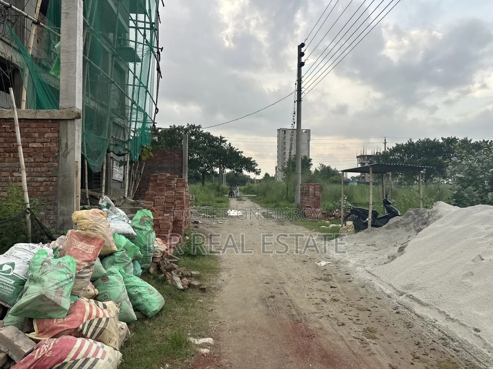 Block-M, 5-Katha, Ready Plot Urgent Sell for Bashundhara