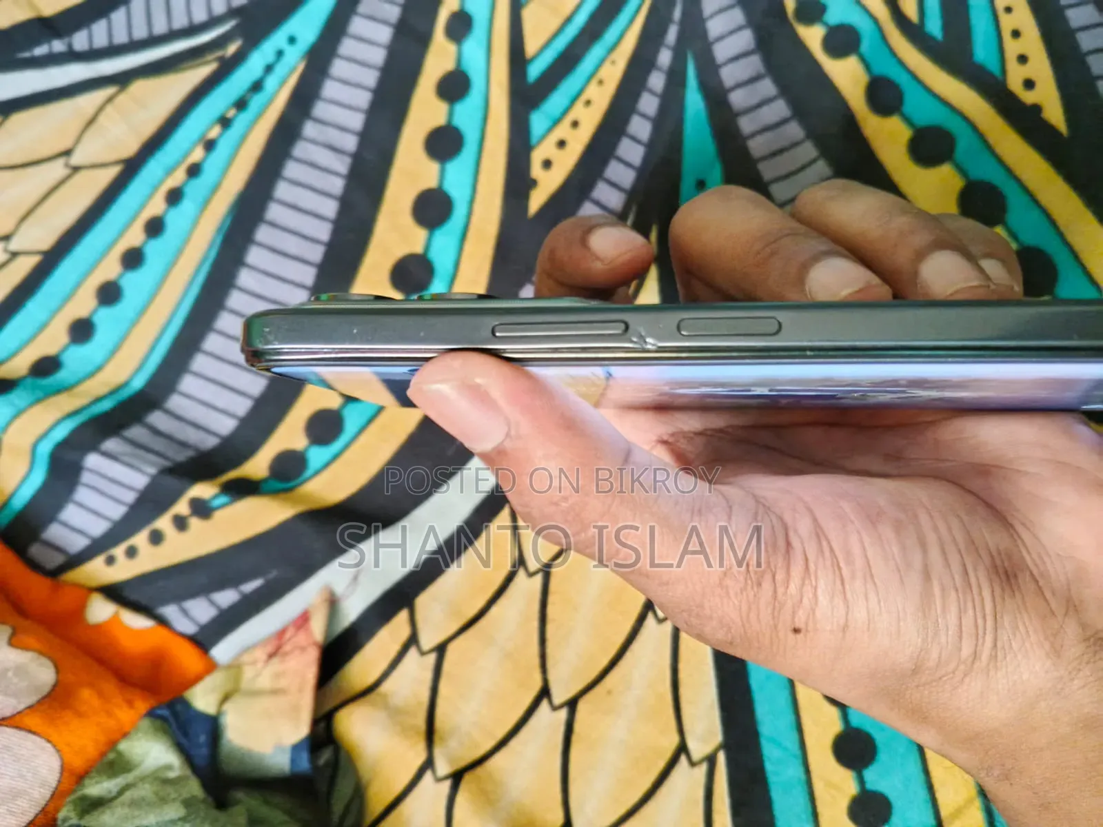 আইকিউওও জেড১০এক্স ১২৮ জিবি কালো