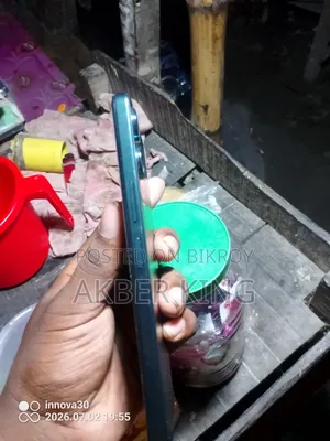 Vivo Y04 64 GB