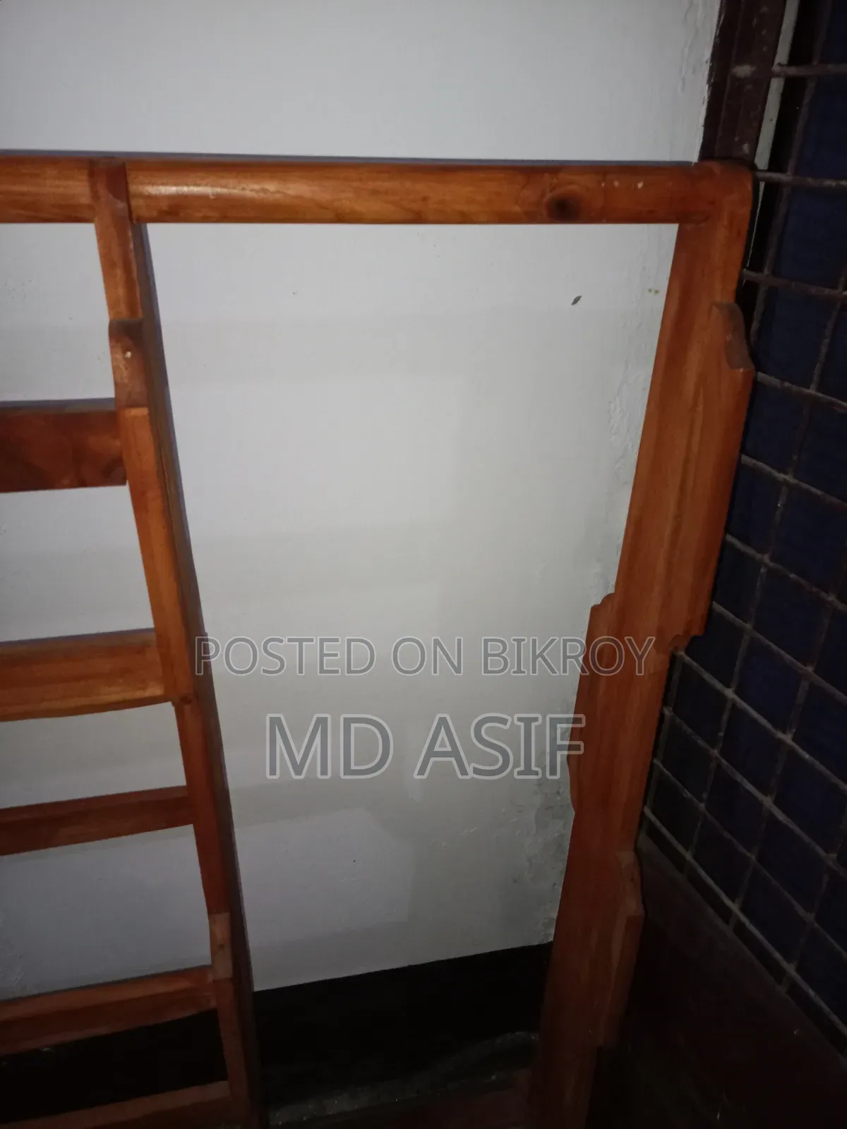 Wooden Clothe Rack