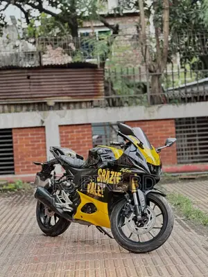Yamaha 2024 Black