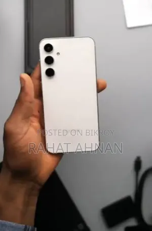স্যামসাং গ্যালাক্সি এস২৩ ২৫৬ জিবি সাদা