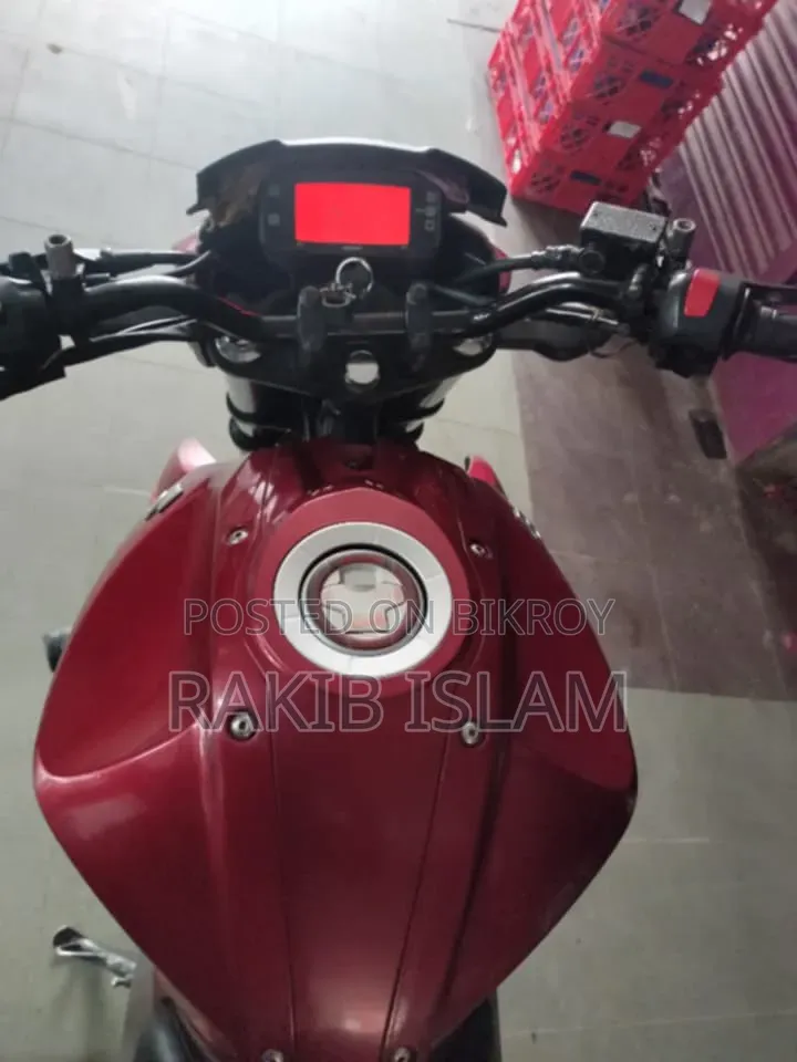 Bajaj Pulsar NS 160 2023 Red