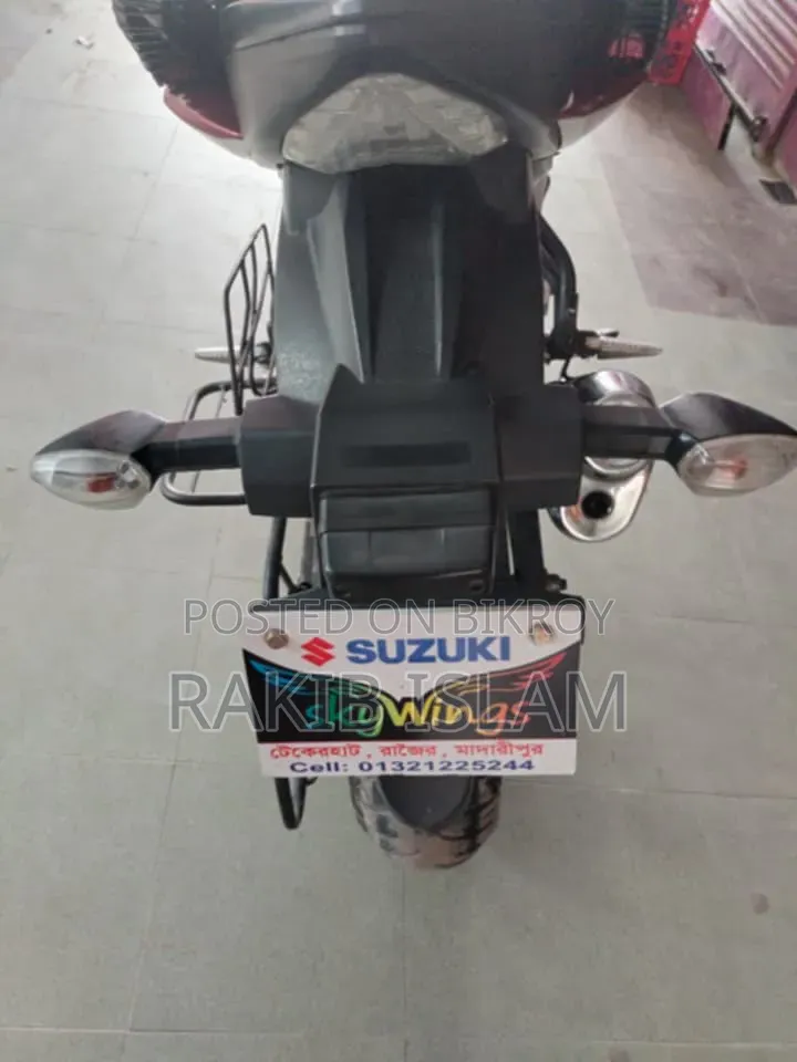 Bajaj Pulsar NS 160 2023 Red