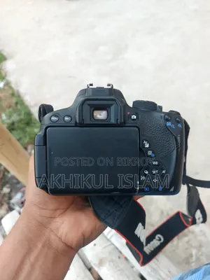 Canon Eso 700d