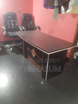 2 Office Chair And 1 Table