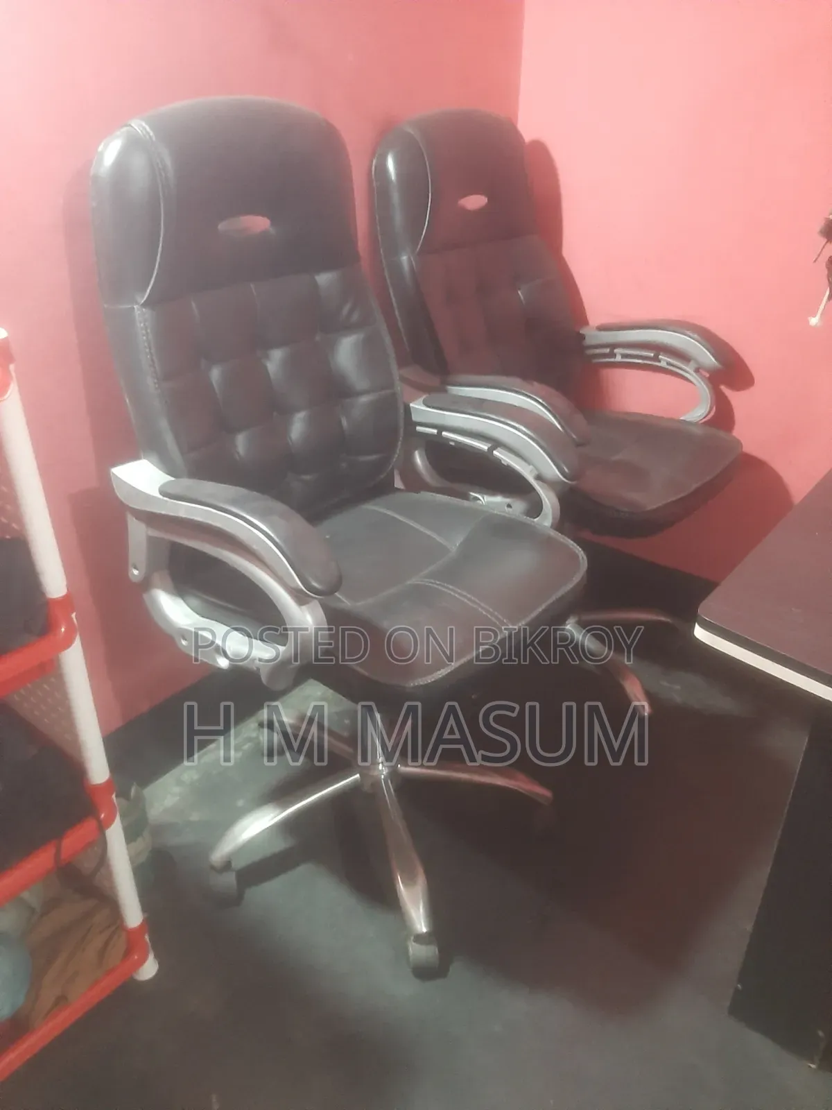 2 Office Chair And 1 Table
