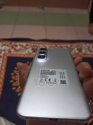 Infinix Hot 60 Pro+ 128 GB Silver