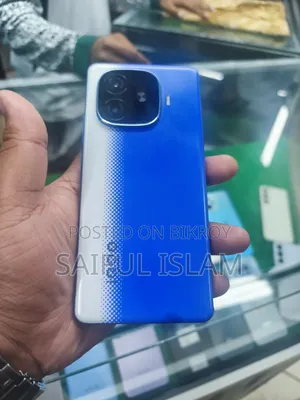 iQOO 256 GB Blue